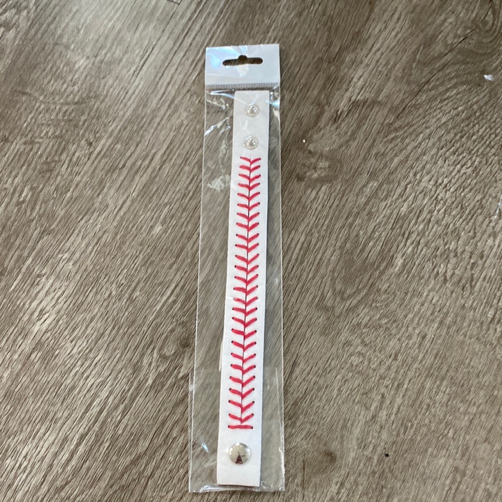 Baseball bracelet